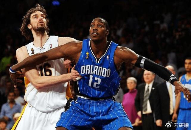 霍华德在魔术打了8年，留下5个逆天纪录，一个比一个难破|德怀特·霍华德|NBA|总决赛|詹姆斯|全明星_新浪体育_新浪新闻